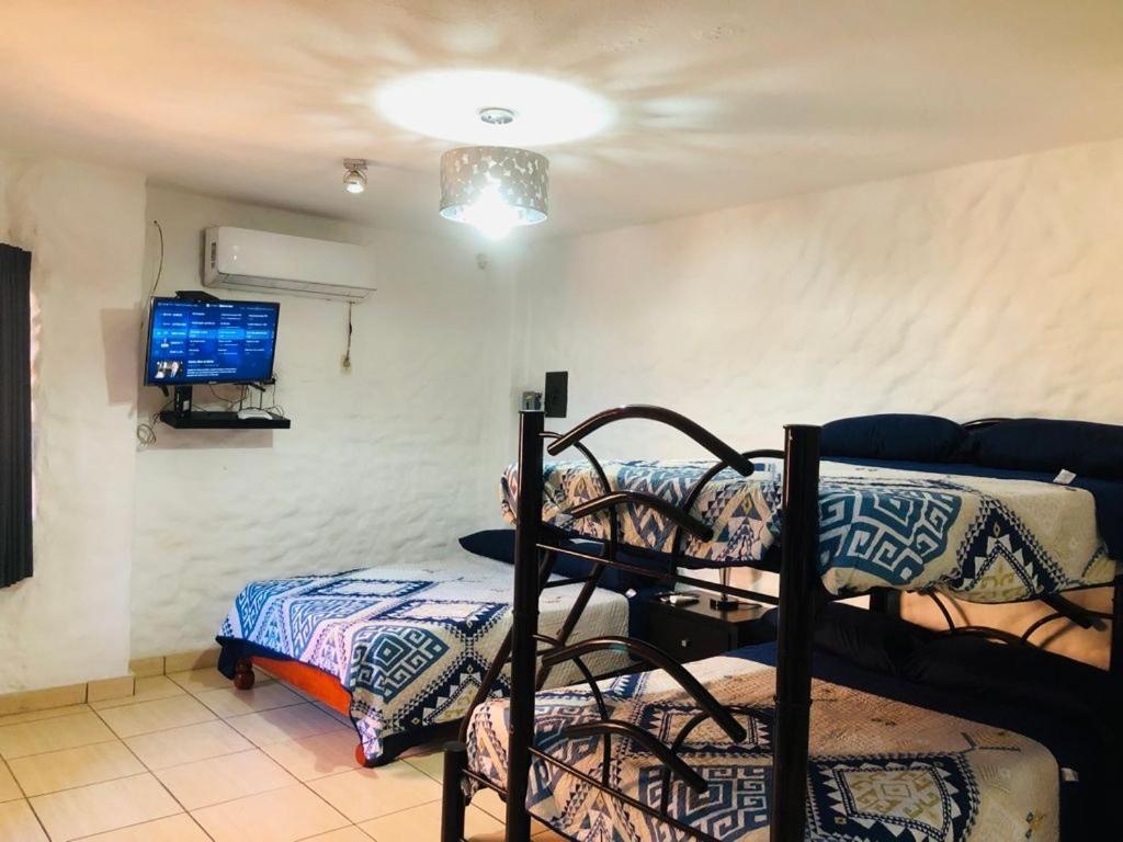 Playa Suites Mazatlán Oda fotoğraf