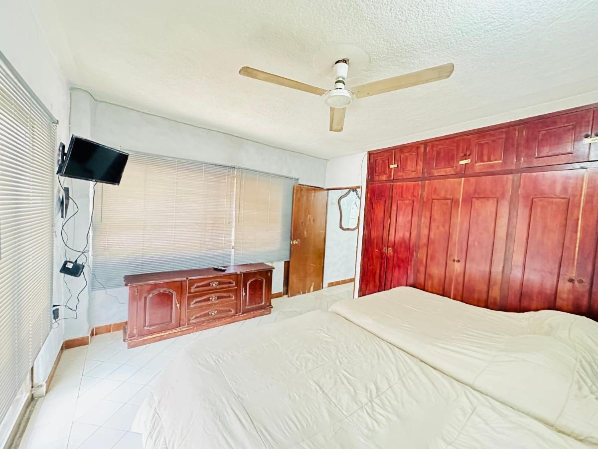 Playa Suites Mazatlán Oda fotoğraf