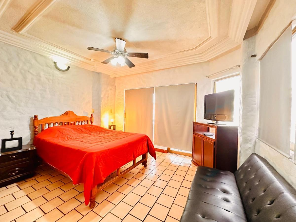 Playa Suites Mazatlán Oda fotoğraf