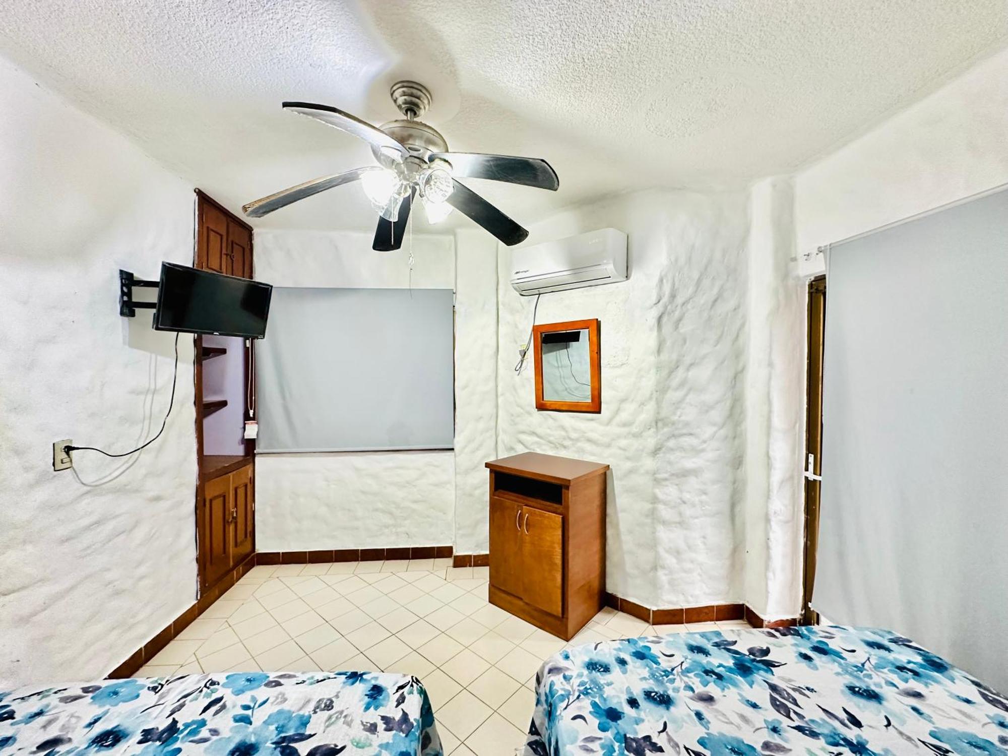 Playa Suites Mazatlán Oda fotoğraf