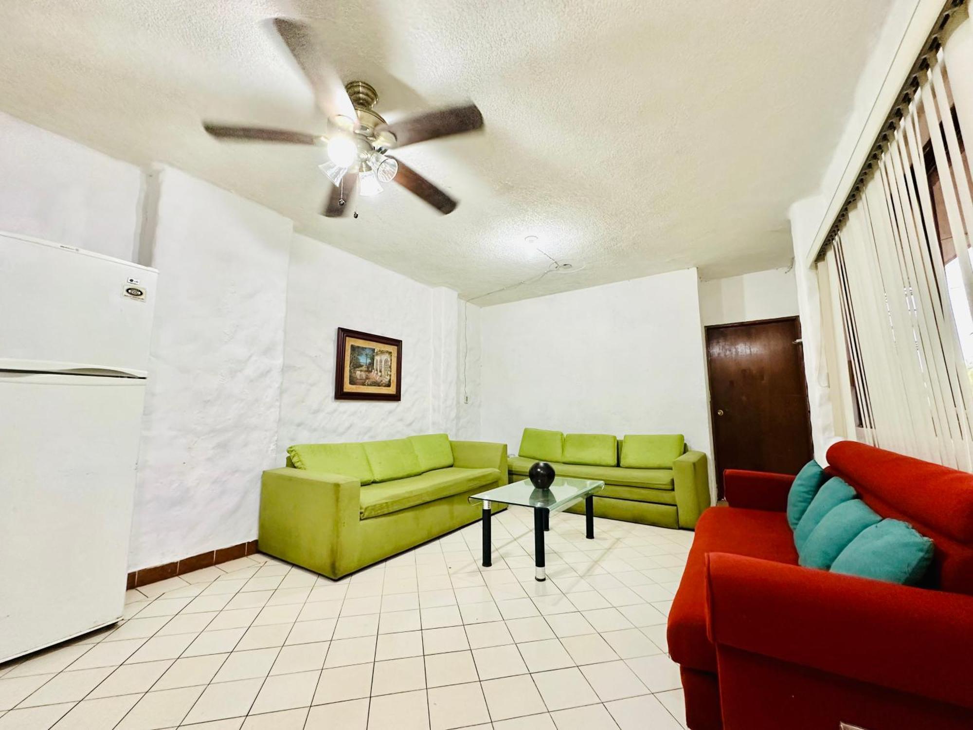 Playa Suites Mazatlán Oda fotoğraf