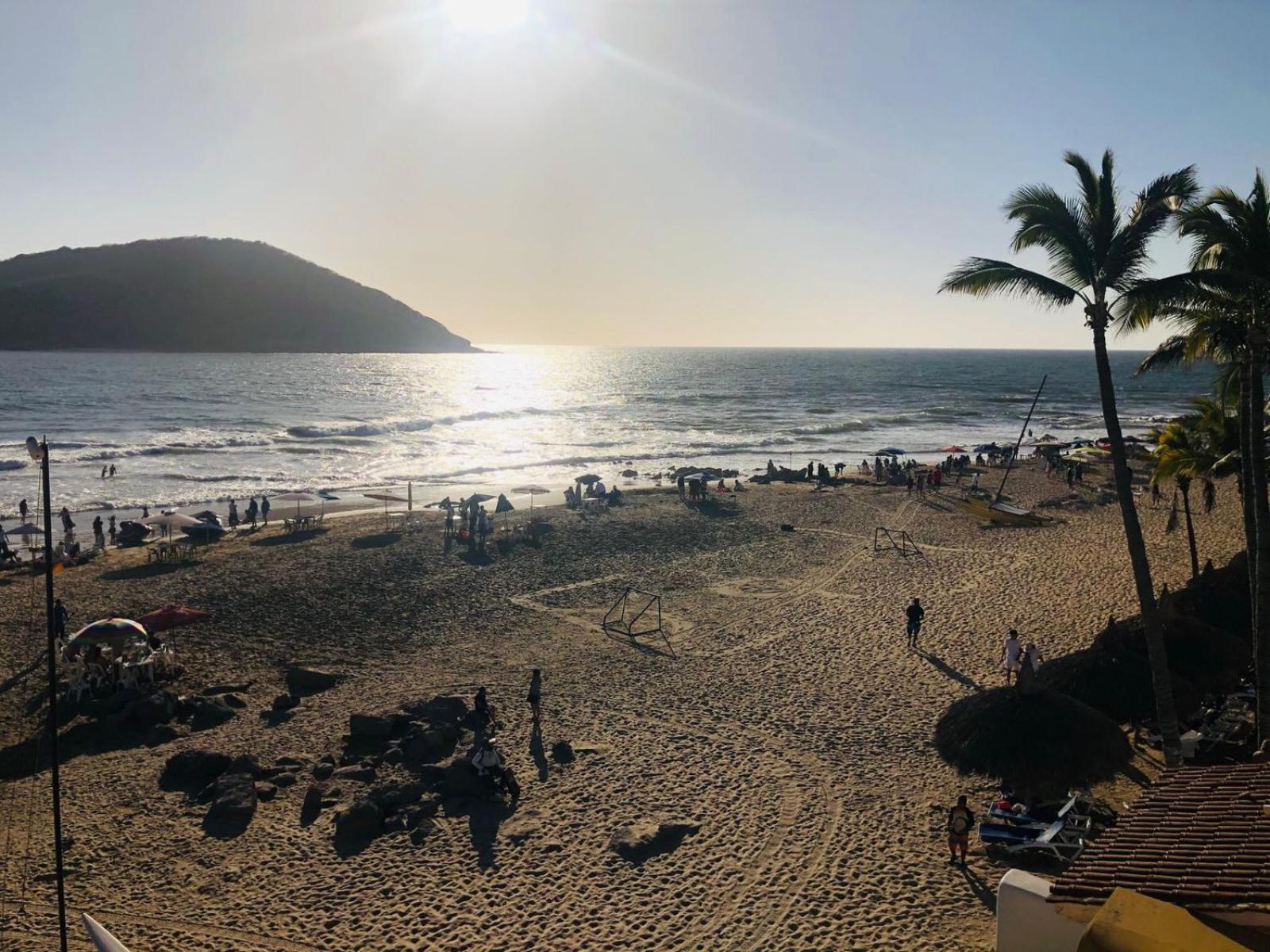 Playa Suites Mazatlán Oda fotoğraf