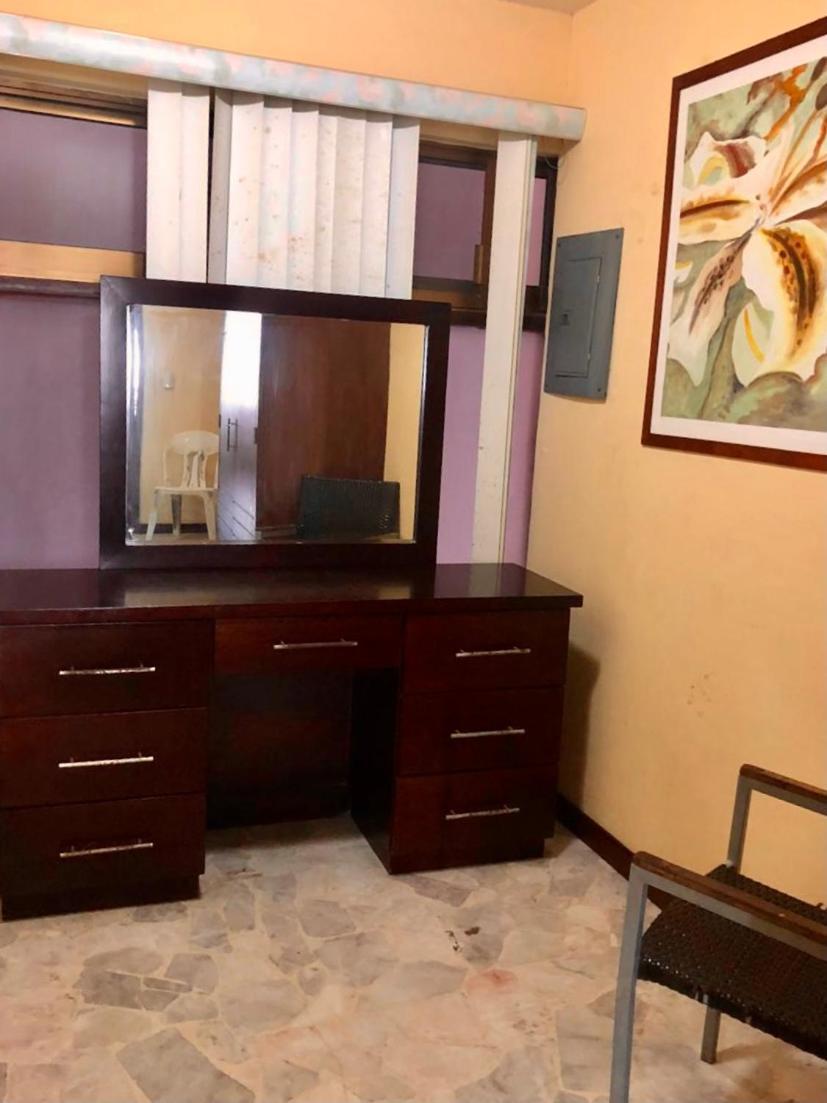 Playa Suites Mazatlán Oda fotoğraf