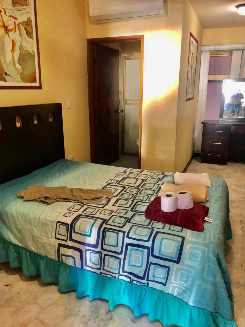 Playa Suites Mazatlán Oda fotoğraf