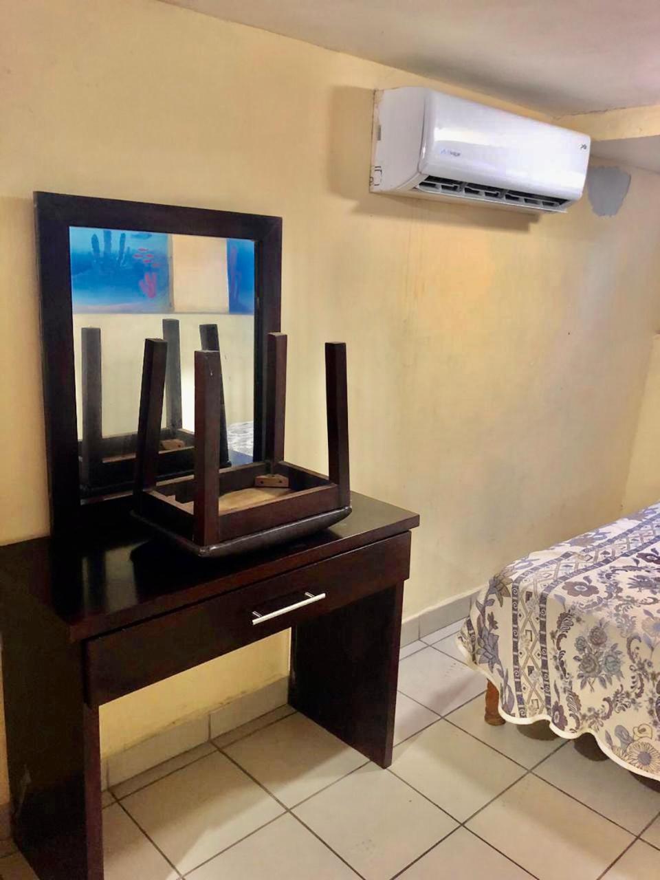Playa Suites Mazatlán Oda fotoğraf