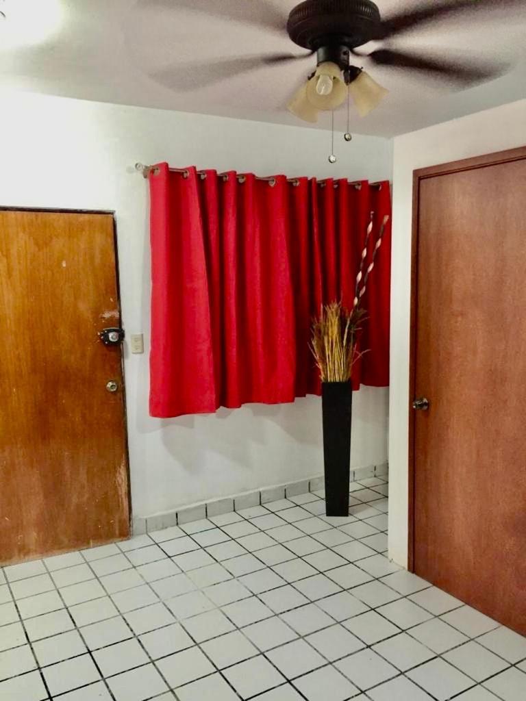 Playa Suites Mazatlán Oda fotoğraf